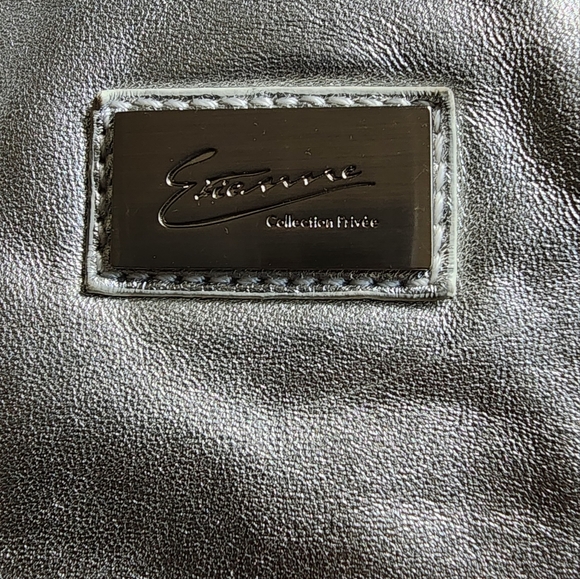 Etienne: (collection privee) Silver Leather Bag - Picture 3 of 16